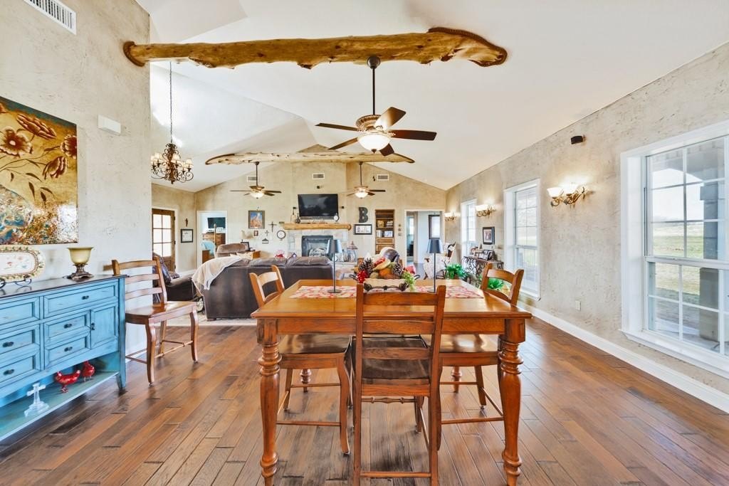 Single Family 3BR 2BA - 4460 Hildreth Pool Road, Bowie, TX