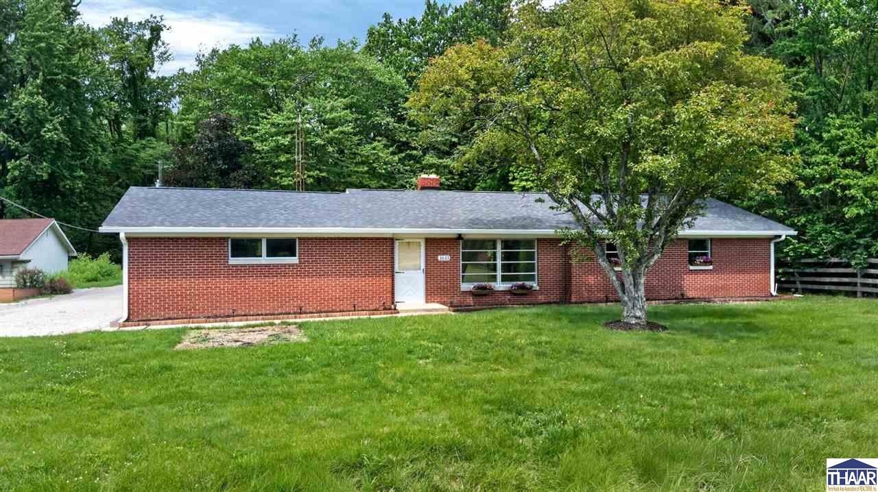 Single Family 3BR 1BA - 1633 S ST RD 46, Terre Haute, IN
