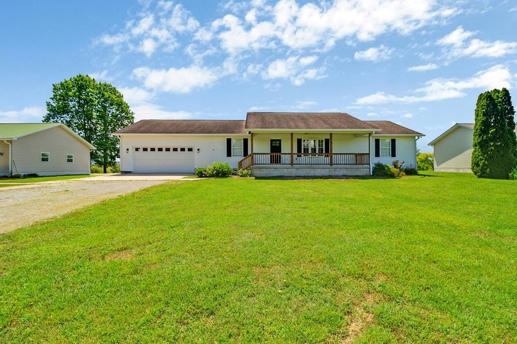 Other 3BR 2BA - 1226 Allardt Hwy, Jamestown, TN