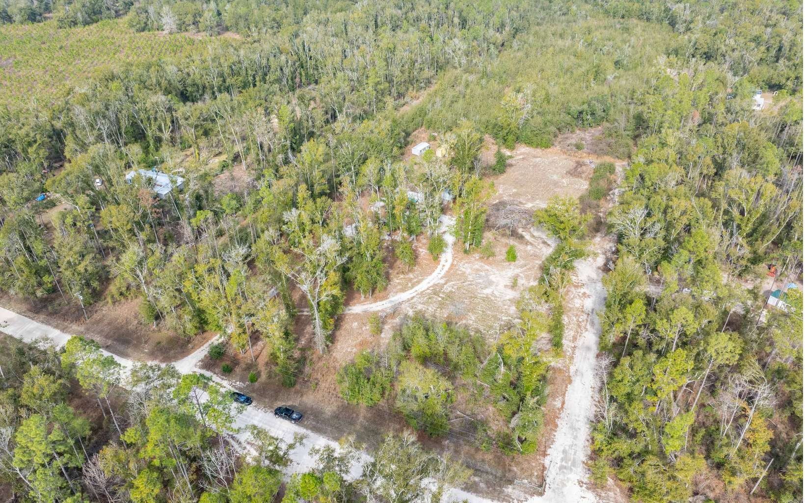 Single Family - 20159 50TH ST - 5 ACRES, Live Oak, FL