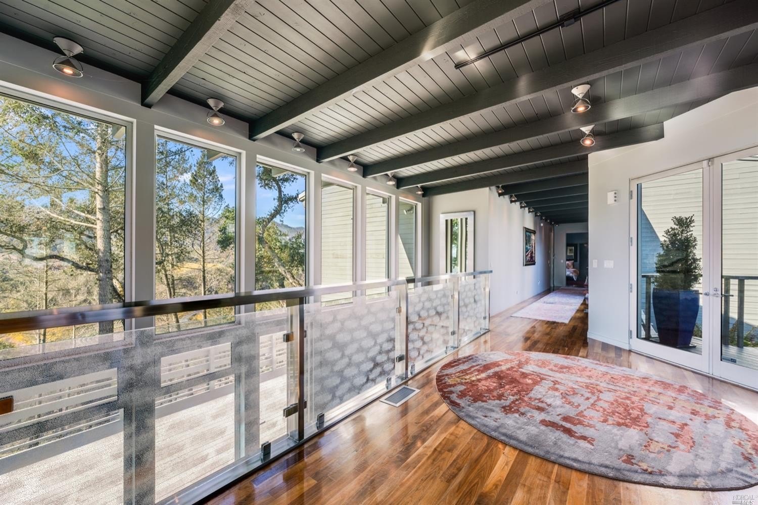 Single Family 4BR 7BA - 9 Bournemouth Road, St. Helena, CA