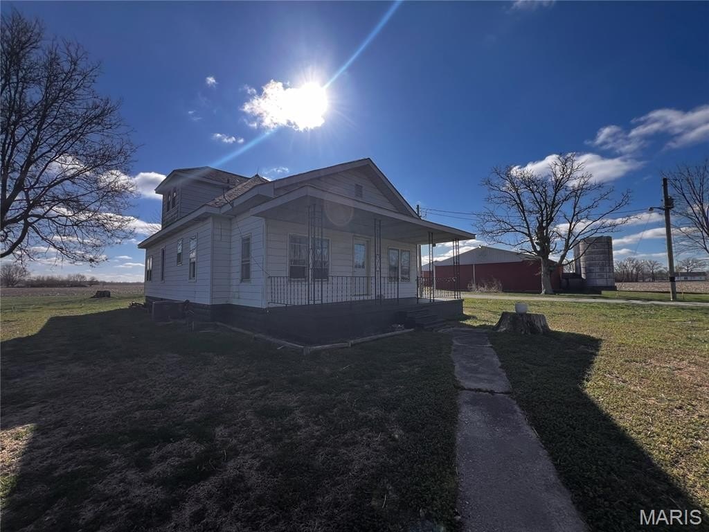 Single Family 3BR 2BA - 20040 Boulder Road, Boulder, IL