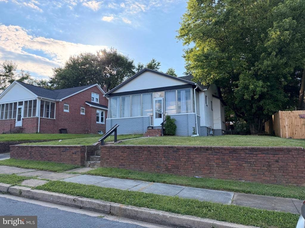 Single Family 4BR 2BA - 5318 Plainfield Avenue, Baltimore, MD