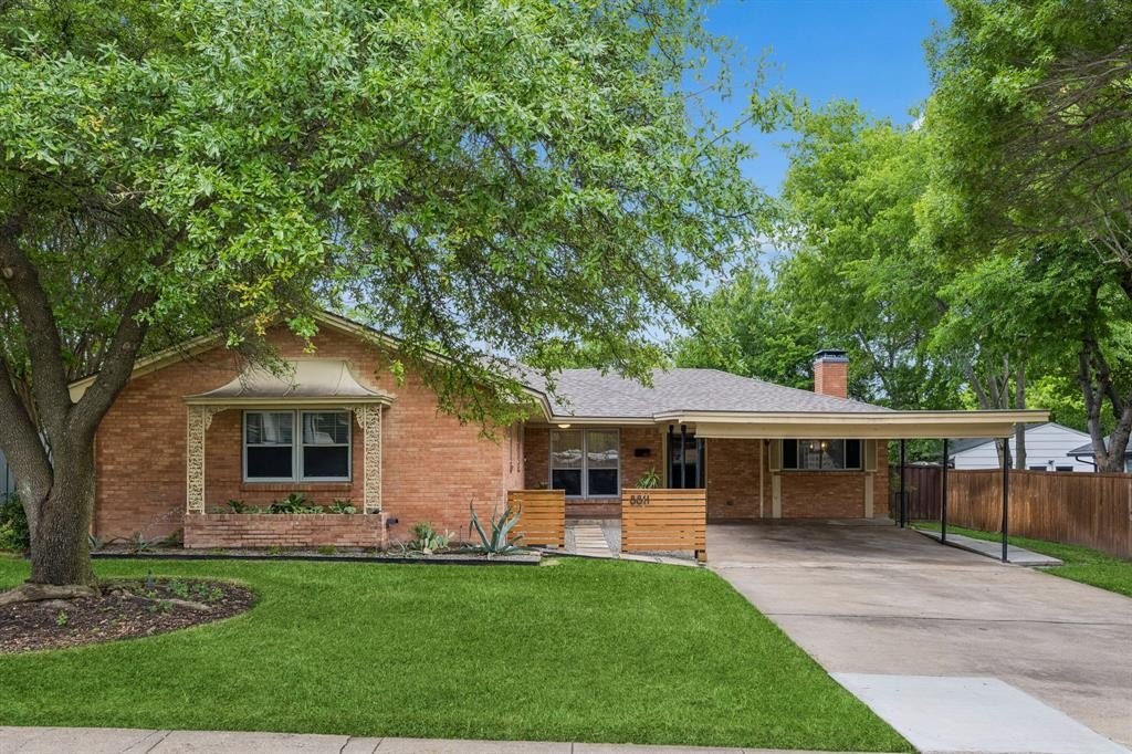 Single Family 3BR 3BA - 8811 Rolling Rock Lane, Dallas, TX