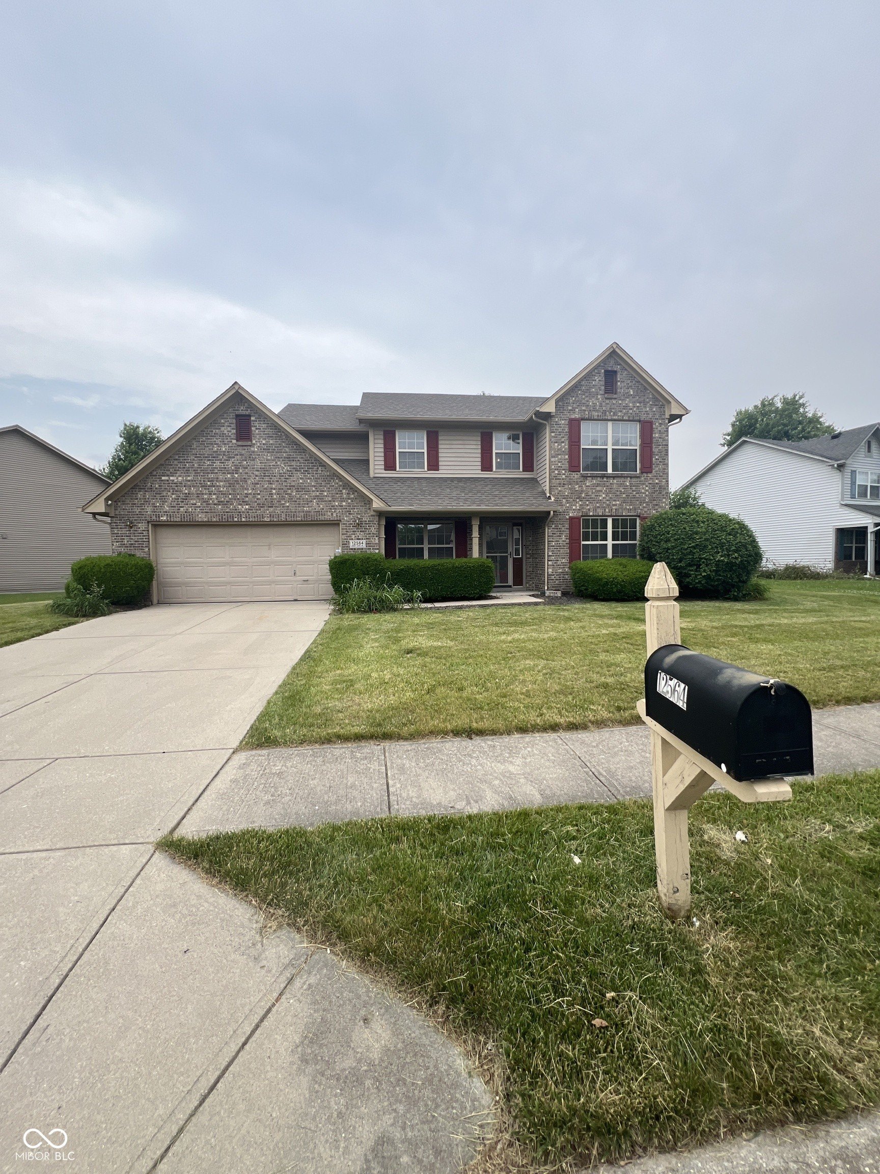 Single Family 4BR 3BA - 12564 Geist Cove Drive, Indianapolis, IN