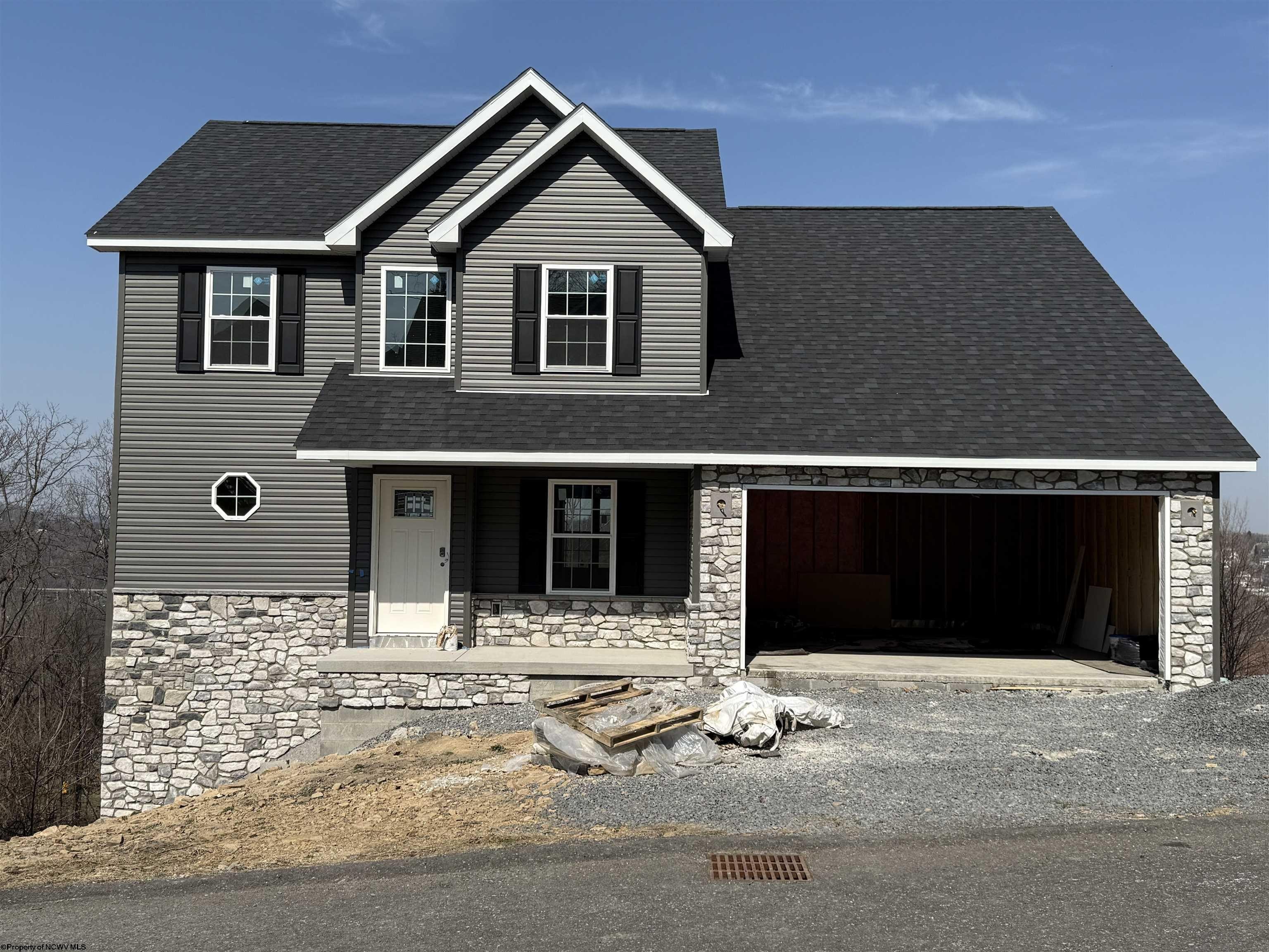Single Family 3BR 3BA - 117 Canto Drive, Morgantown, WV