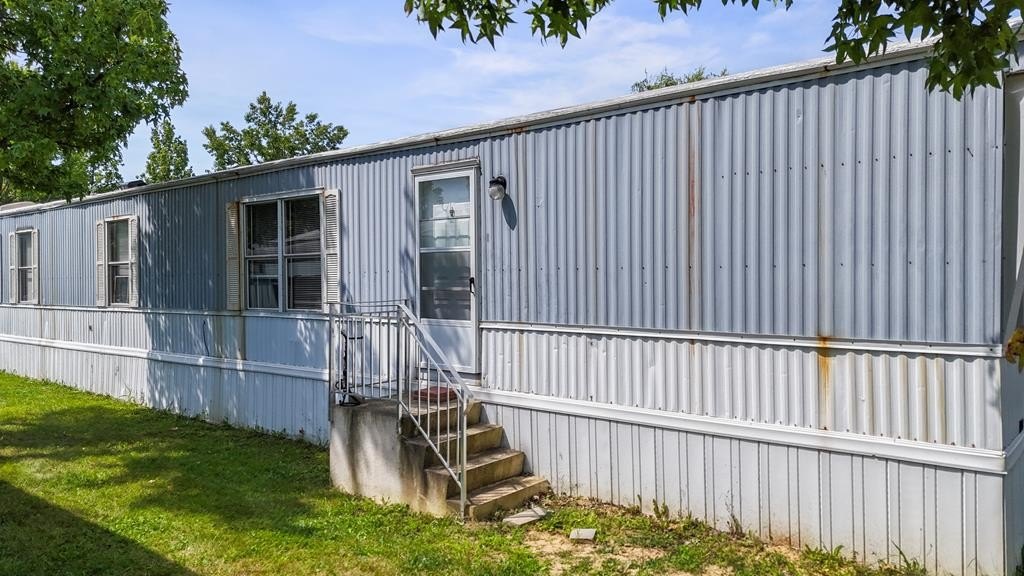 Manufactured Housing 2BR 2BA - 16 Terrace Drive, Ashland, OH