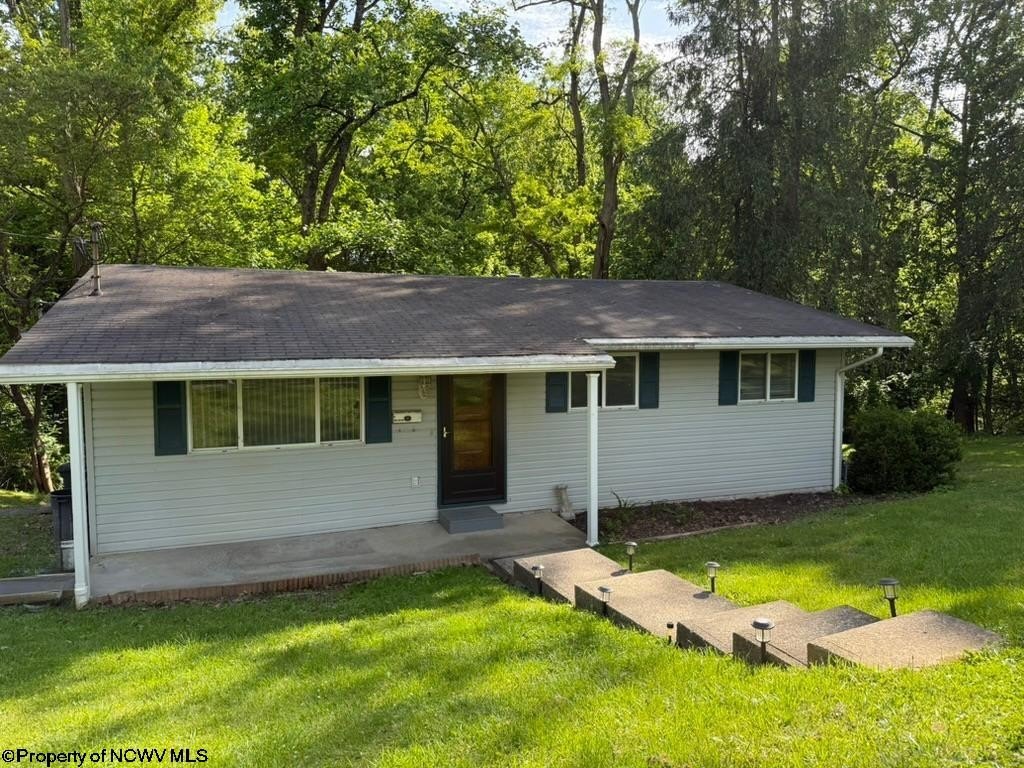 Single Family 3BR 1BA - 151 Grove Street, Westover, WV