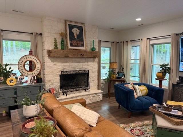 Single Family 4BR 5BA - 392 Mustang Trail, Blairsville, GA