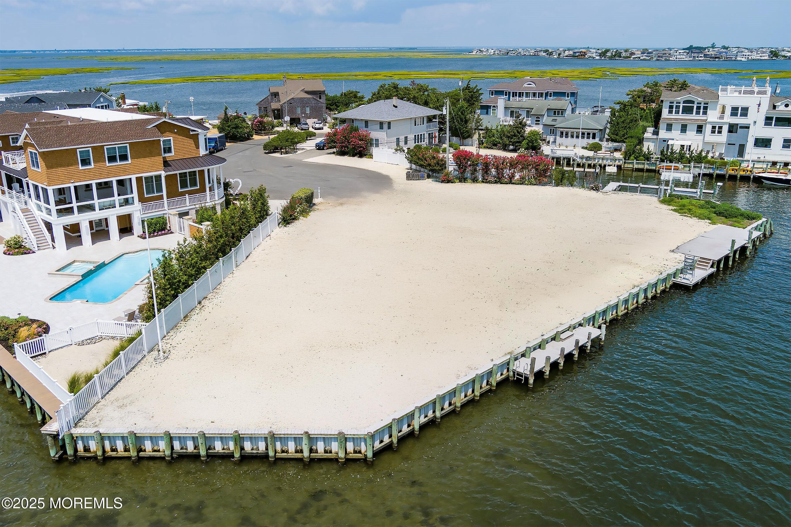 Single Family - 41 Holly Drive, Long Beach Twp, NJ