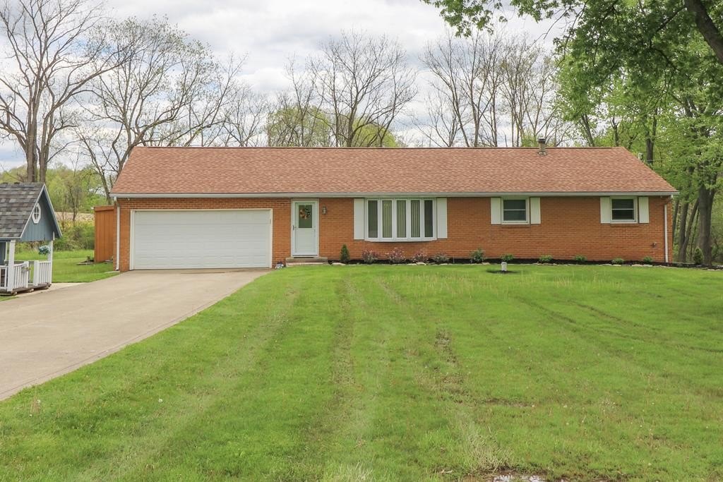 Single Family 3BR 1BA - 3697 Mt Zion Rd, Lucas, OH