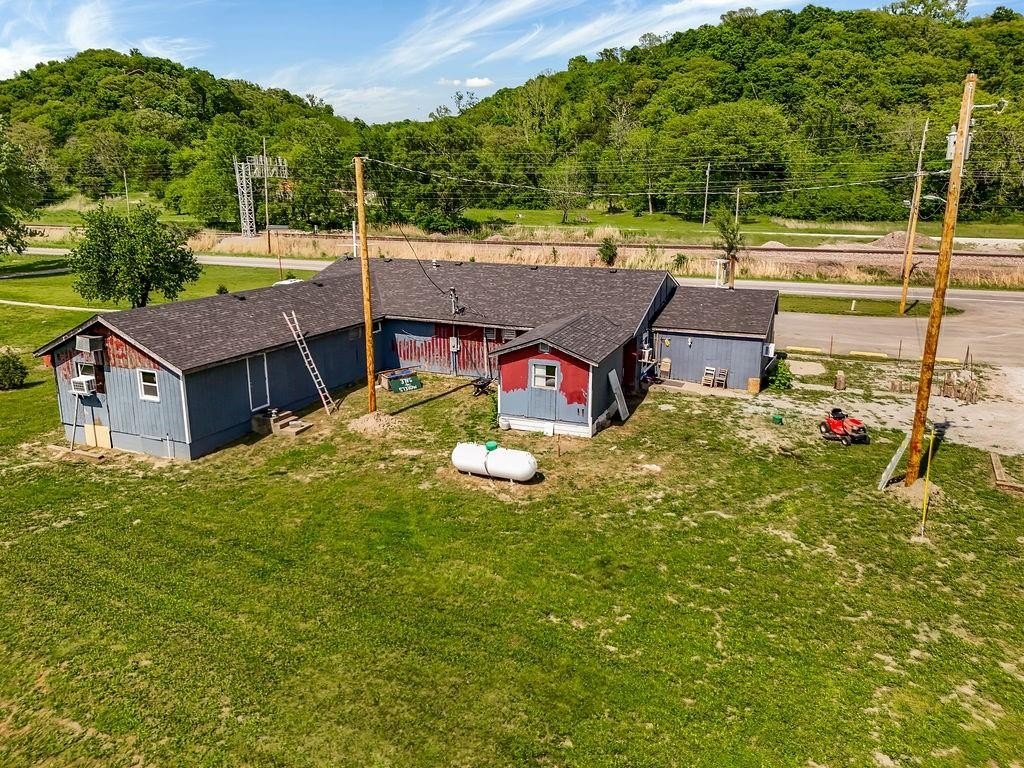 Single Family 3BR 2BA - 24200 N US 45 Highway, Rushville, MO
