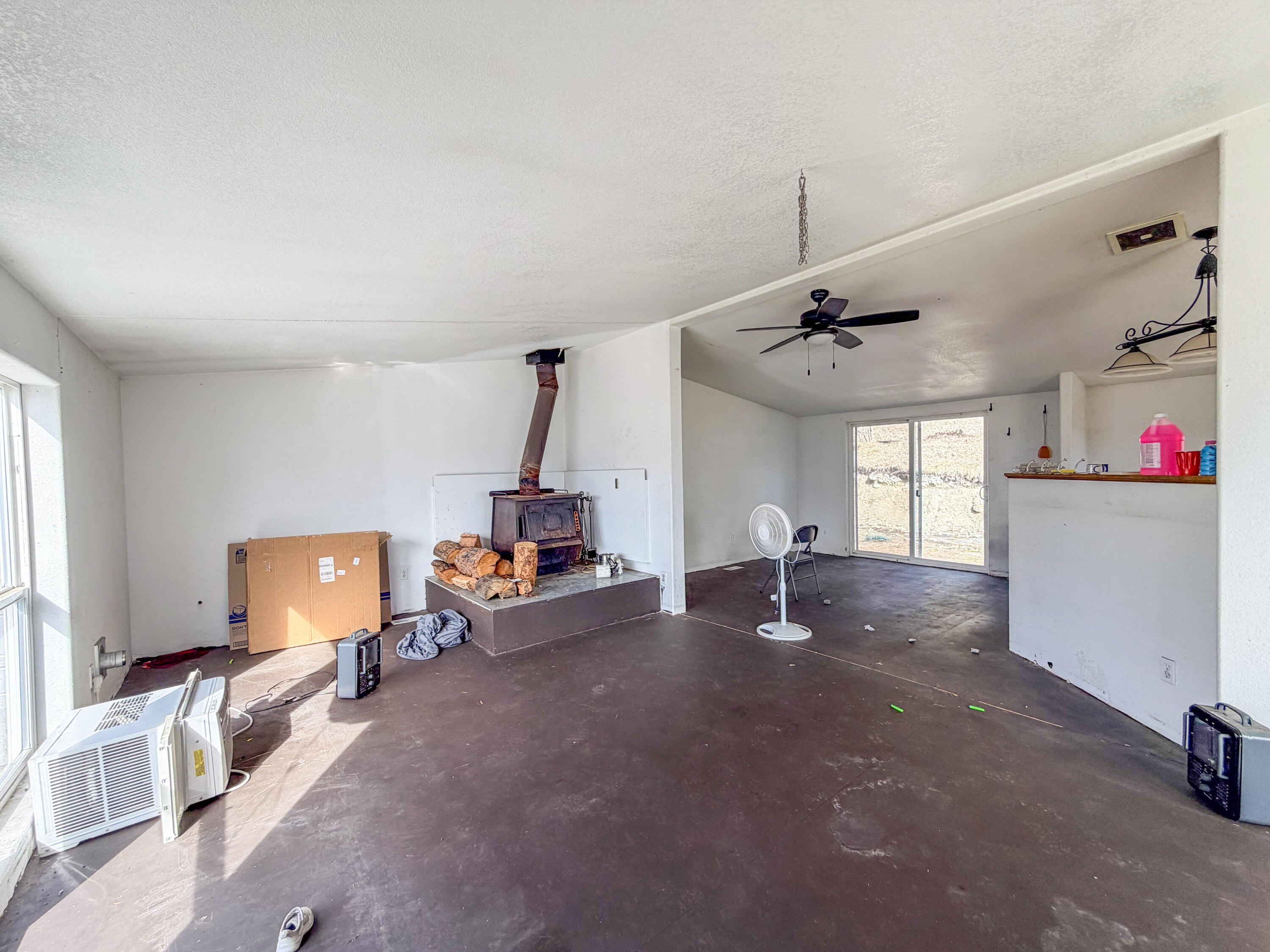Single Family 3BR 2BA - 2897 MCNITT RD, KETTLE FALLS, WA