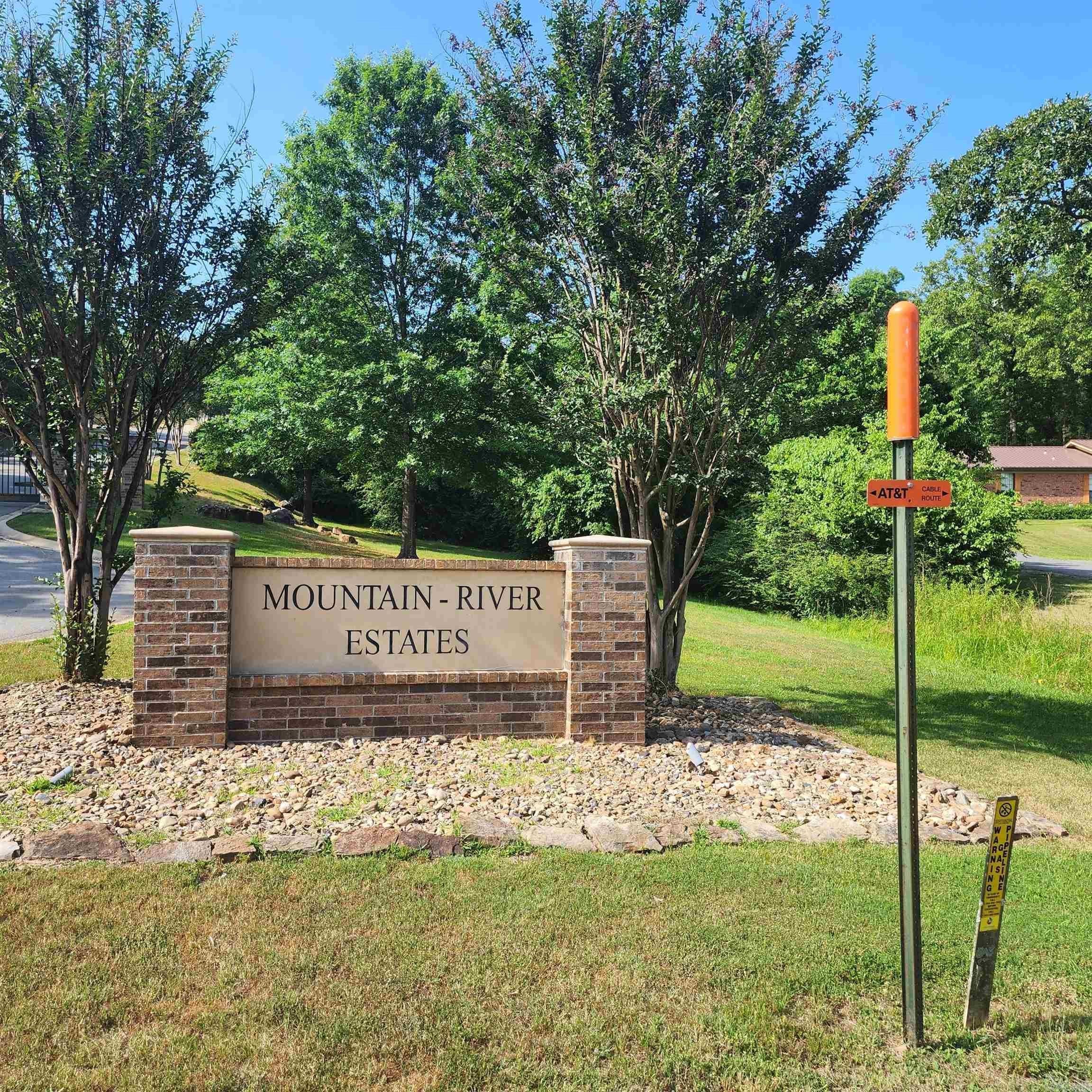 14000 Mountain Riv Dr  