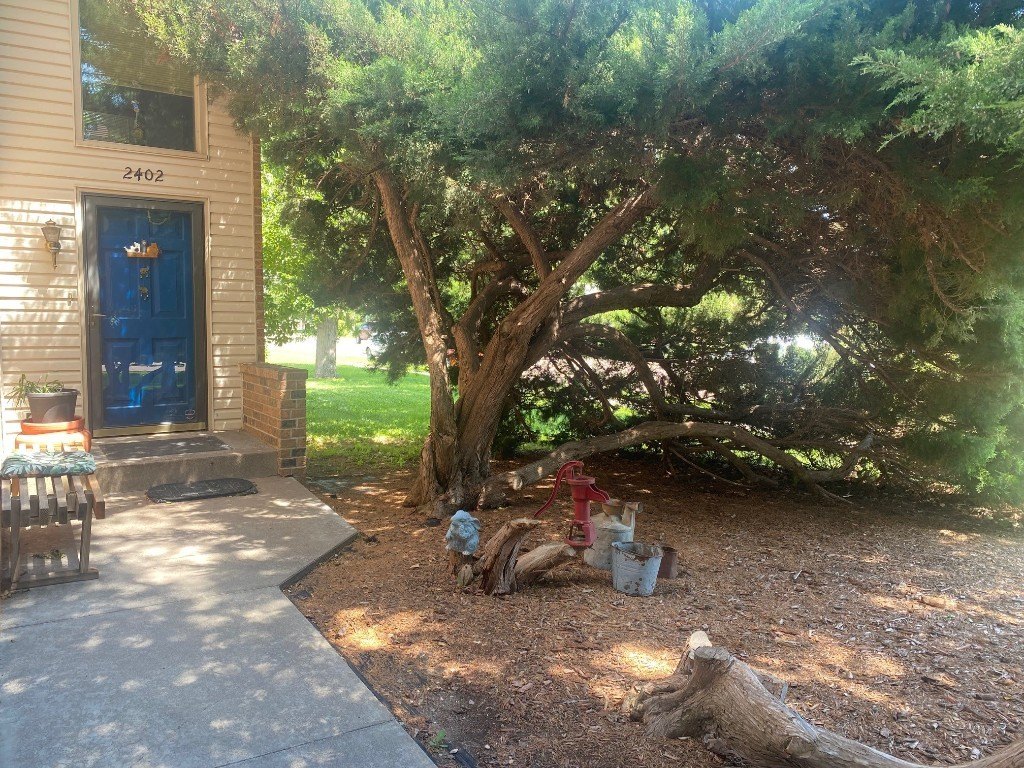 Condo 2BR 3BA - 2402 N Koster Street, Garden City, KS