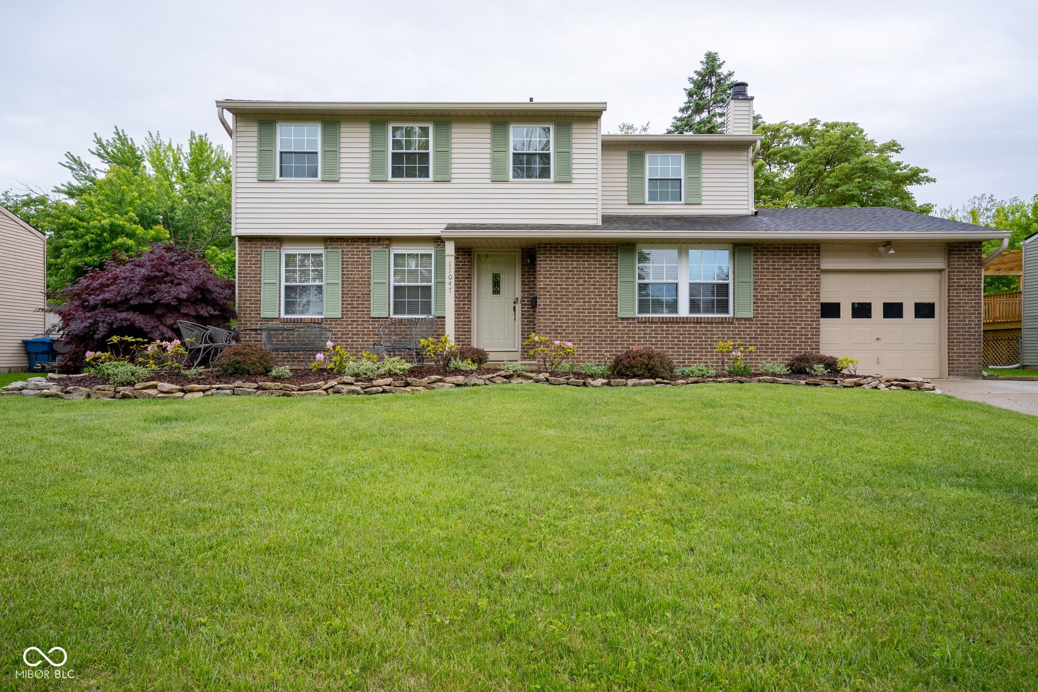 Single Family 4BR 2BA - 11047 E Whistler Drive, Indianapolis, IN