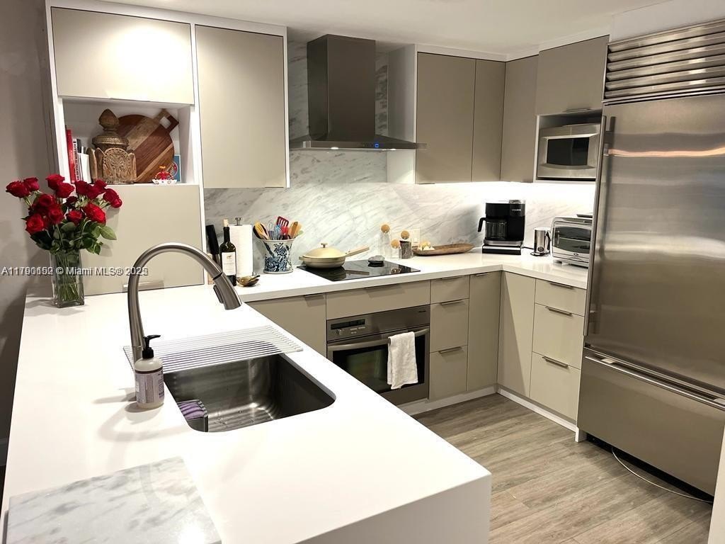 Condo 1BR 2BA - 3540 Main Hwy, Miami, FL
