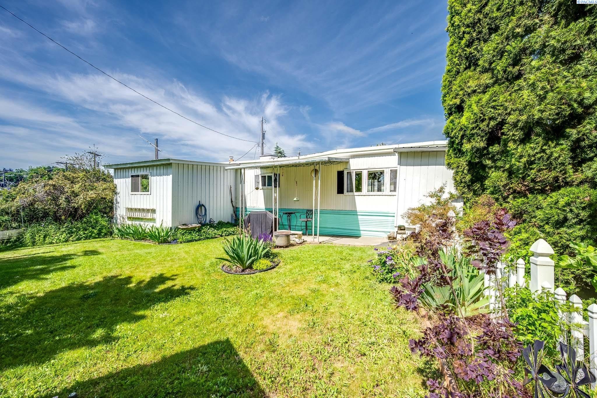 Manufactured Housing 3BR 1BA - 605 NW FISK STREET #42, Pullman, WA