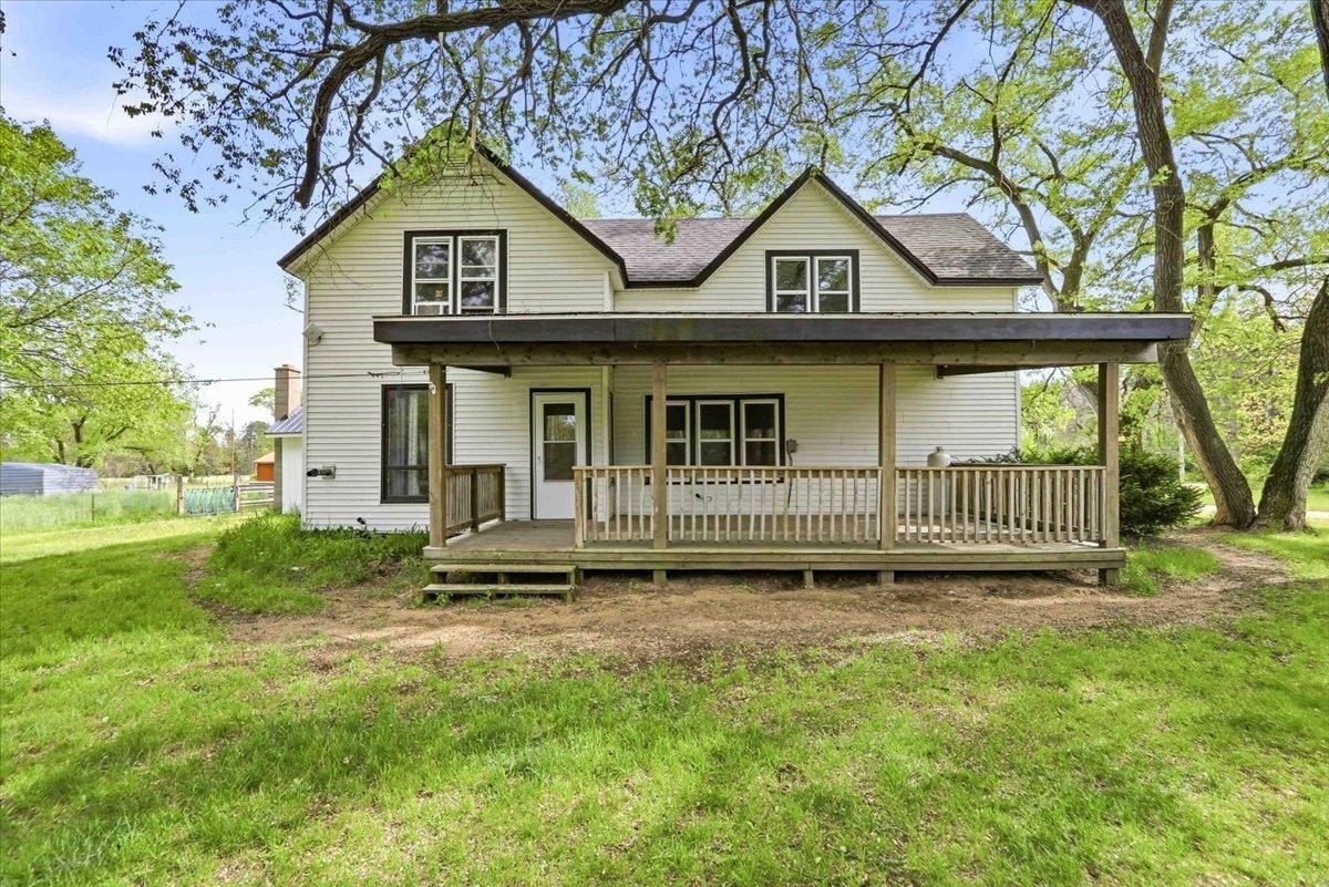 Single Family 3BR 1BA - 1097 Duck Creek Drive, Adams, WI