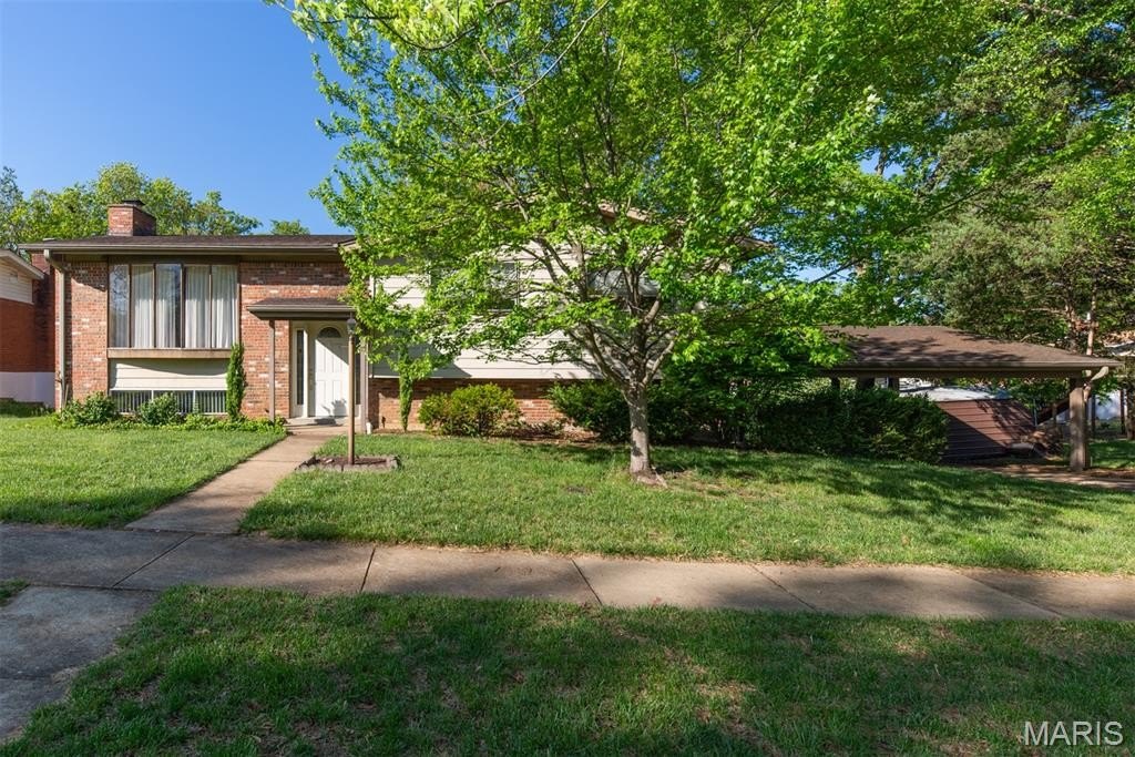 Single Family 3BR 3BA - 4882 Arevalo Drive, St Louis, MO
