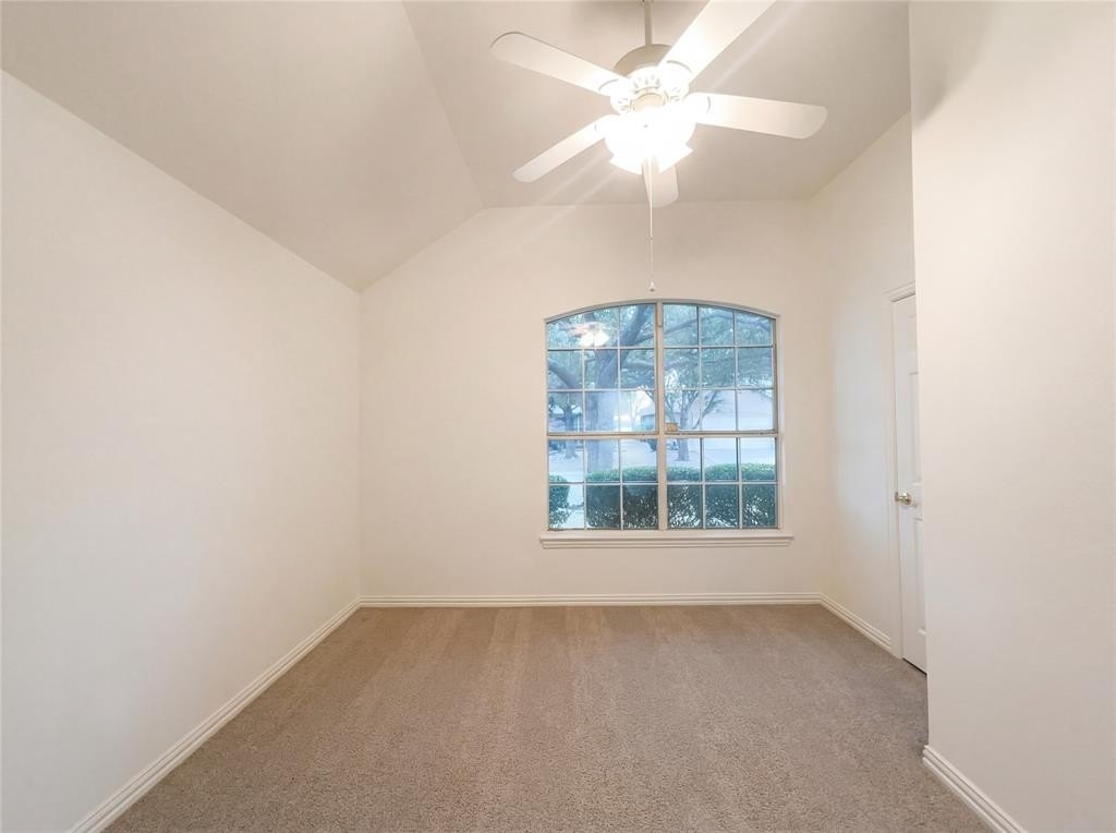 Single Family 2BR 2BA - 9700 Pinewood Drive, Denton, TX
