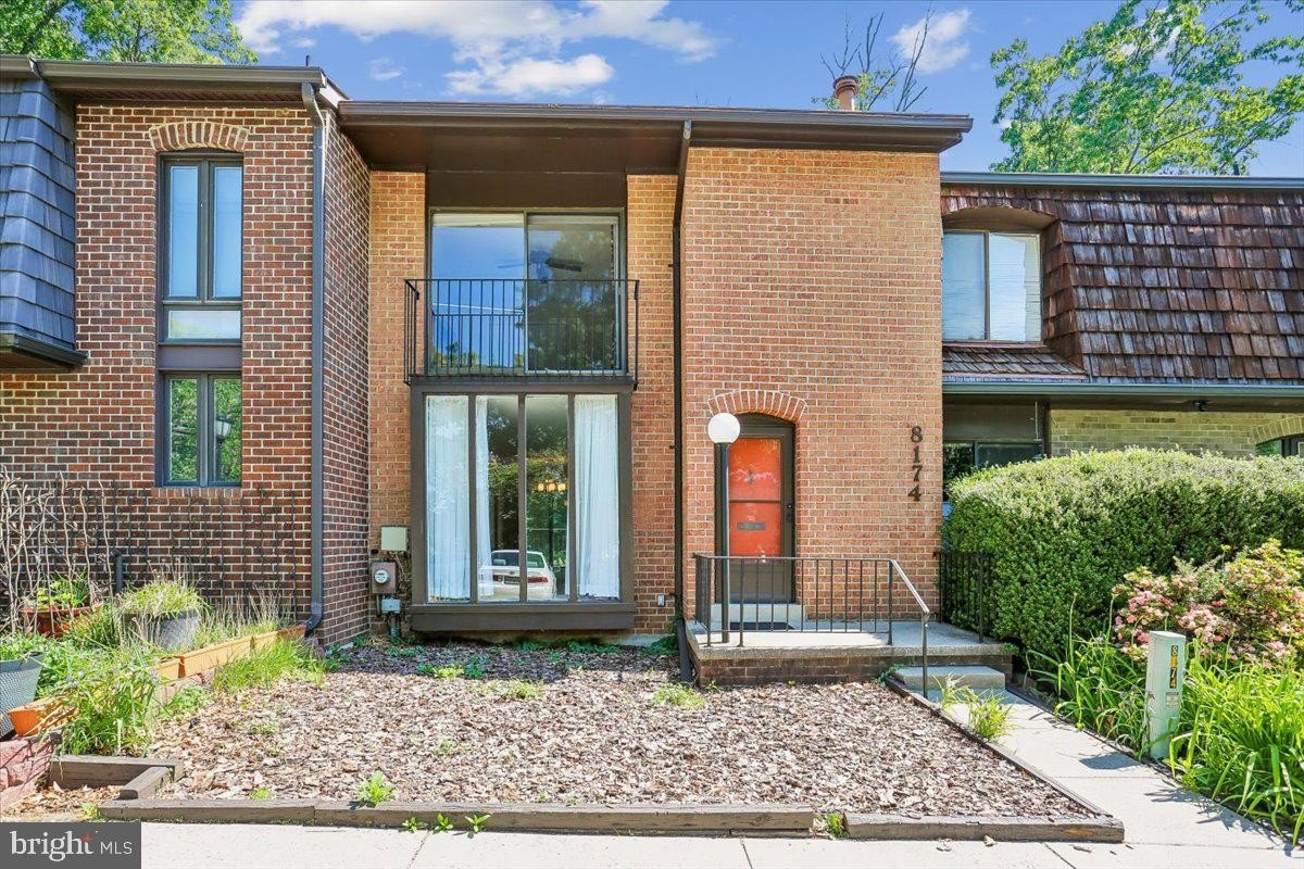 Single Family 3BR 4BA - 8174 INVERNESS RIDGE RD, POTOMAC, MD