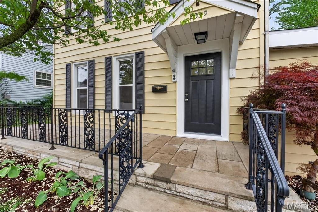 Single Family 3BR 2BA - 2339 Sulphur Avenue, St Louis, MO