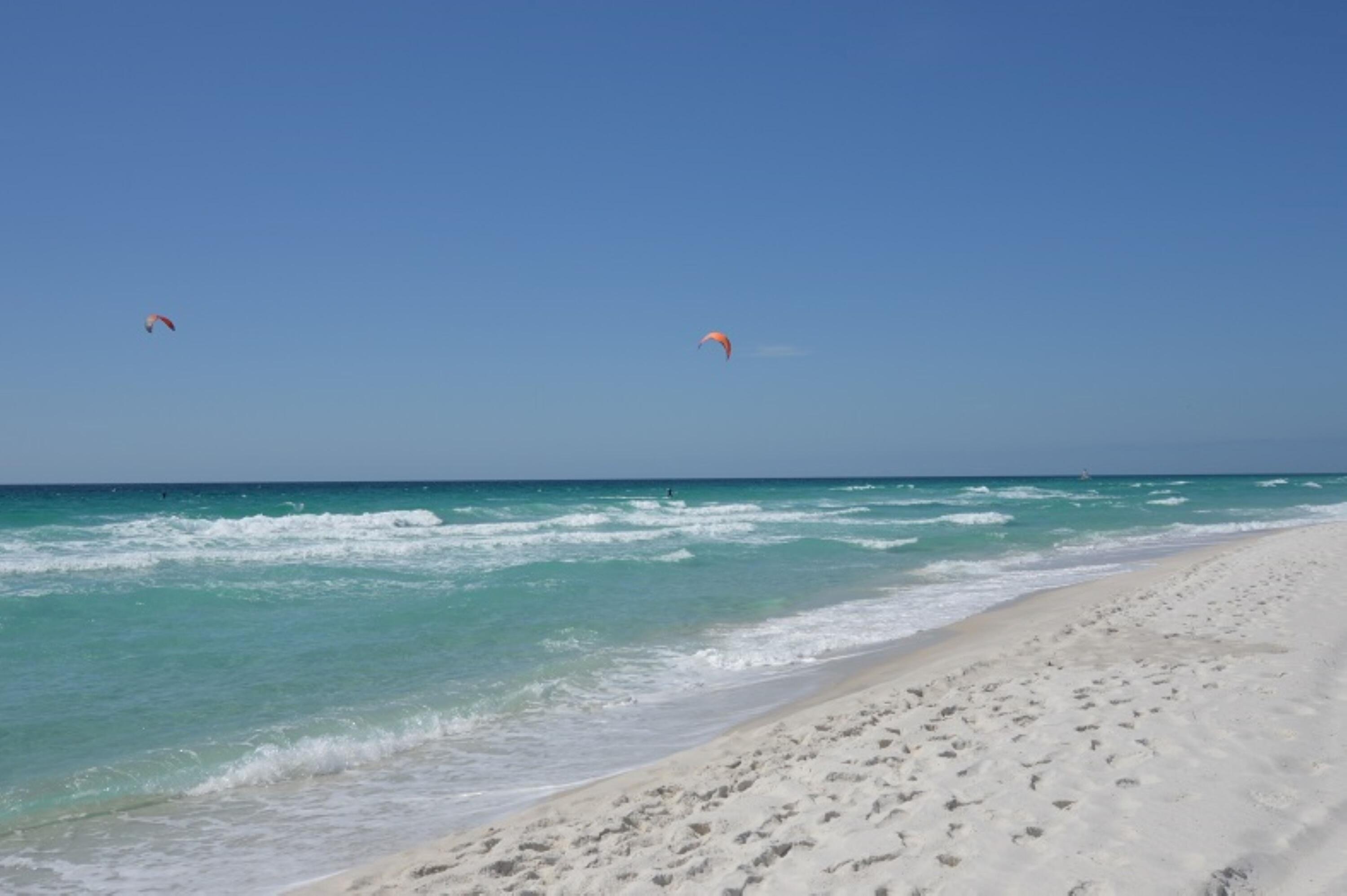 Single Family 1BR 1BA - 8173 Gulf Boulevard, Navarre, FL