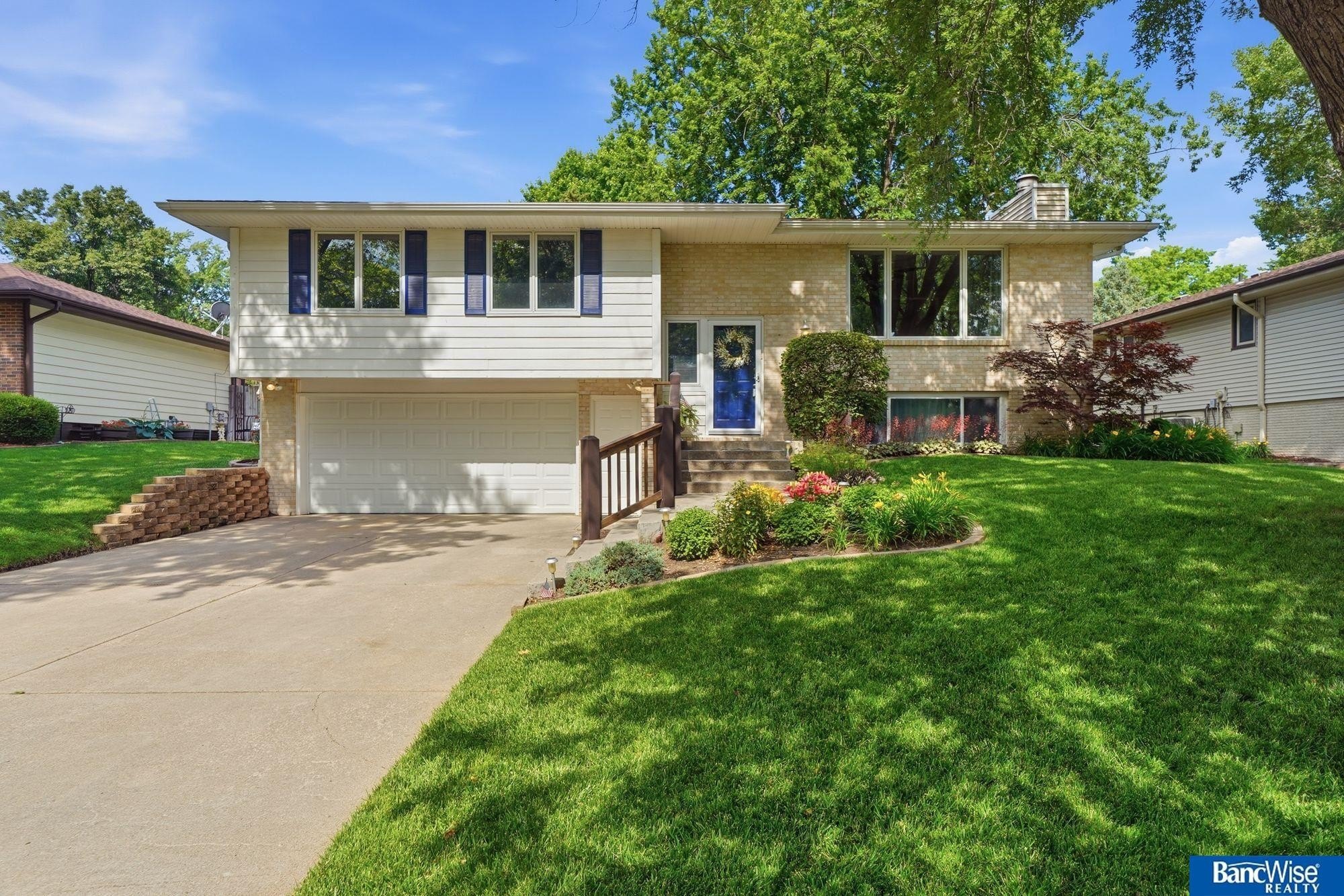 Single Family 3BR 3BA - 5001 S 65th Street, Lincoln, NE