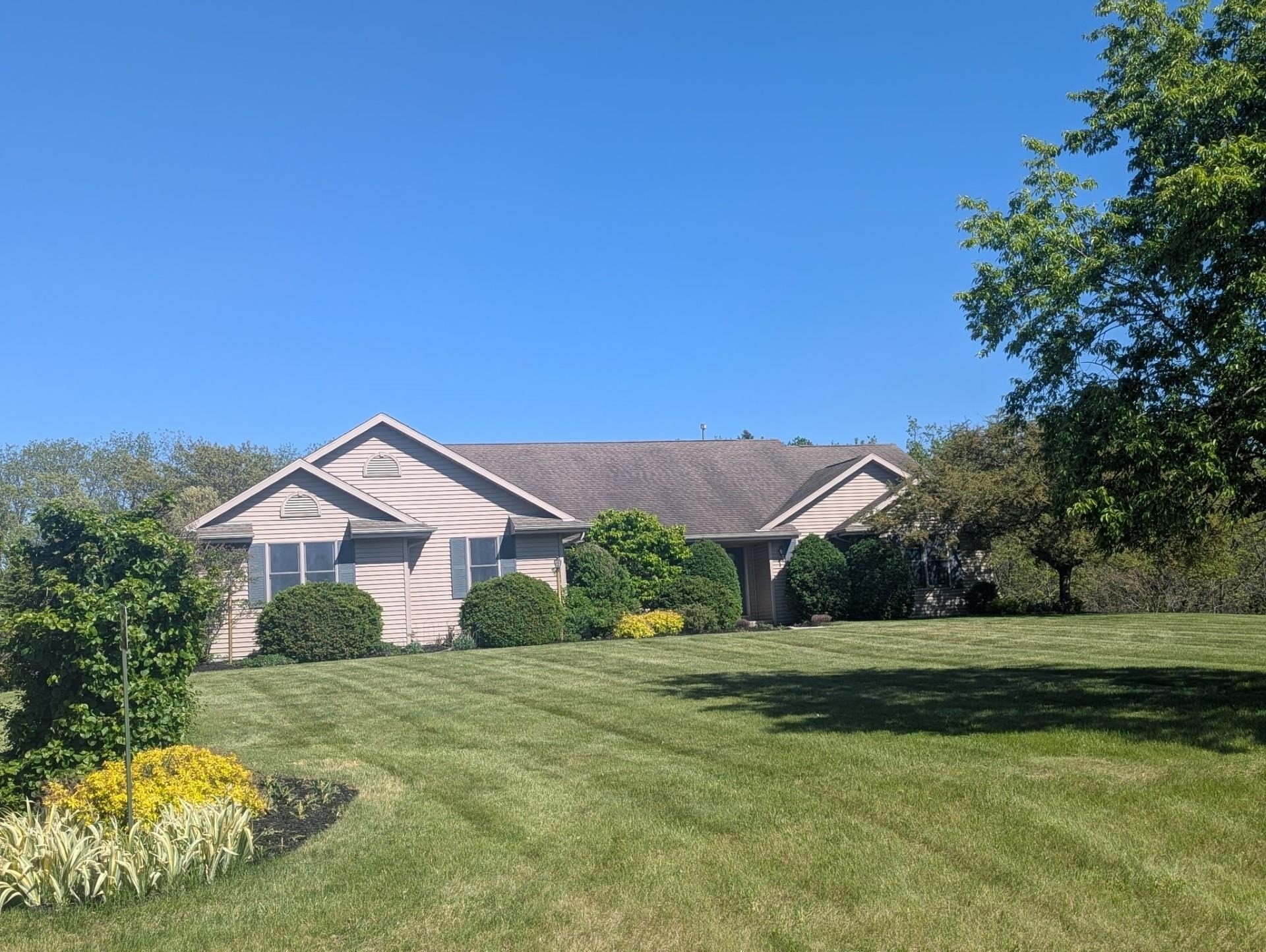 Condo 4BR 3BA - 5614 N Vista Lane, Janesville, WI