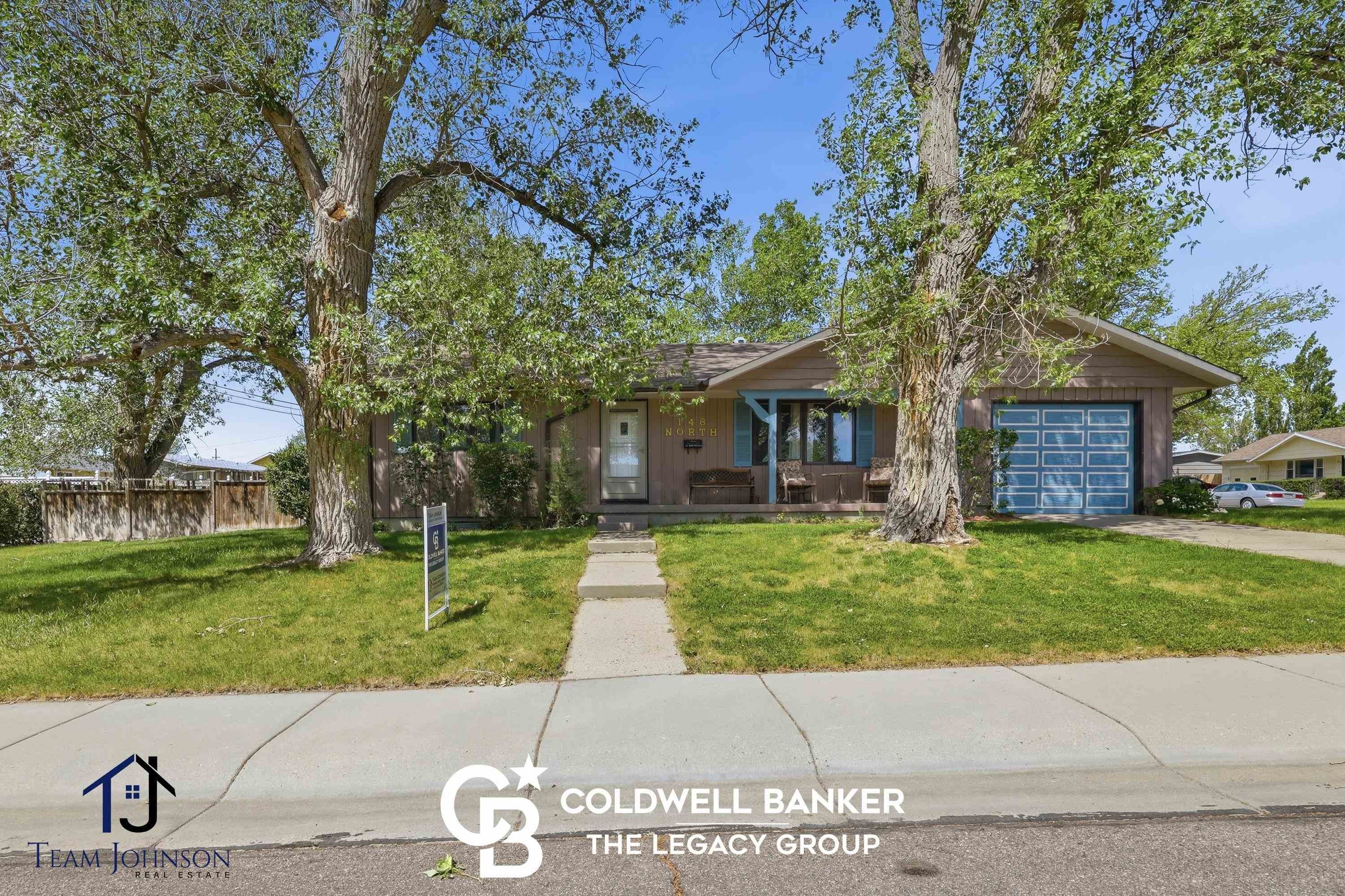 Single Family 4BR 2BA - 148 N Sinclair Place, Casper, WY