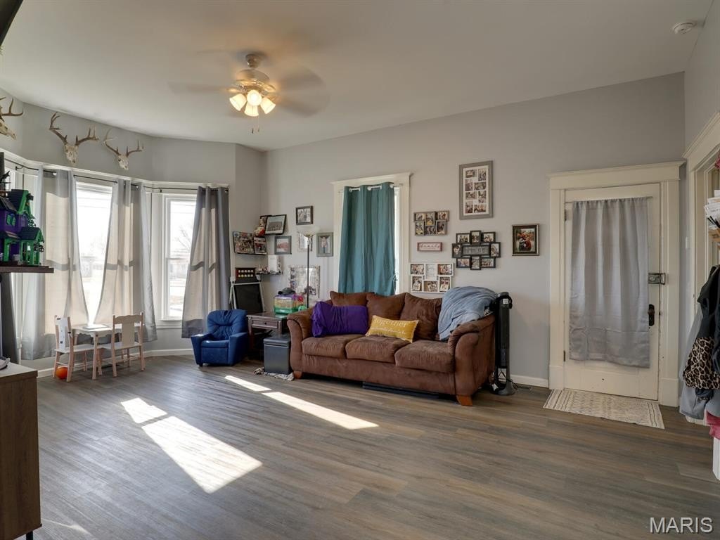 Single Family 2BR 1BA - 312 S Locust Street, Monroe City, MO