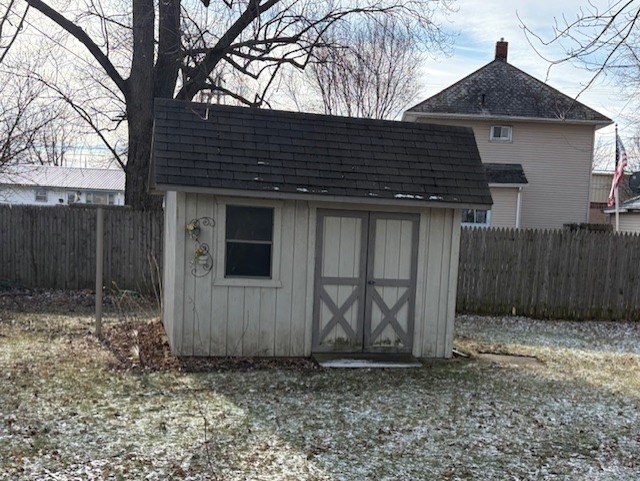 Single Family 2BR 1BA - 199 Dudley St, Bucyrus, OH