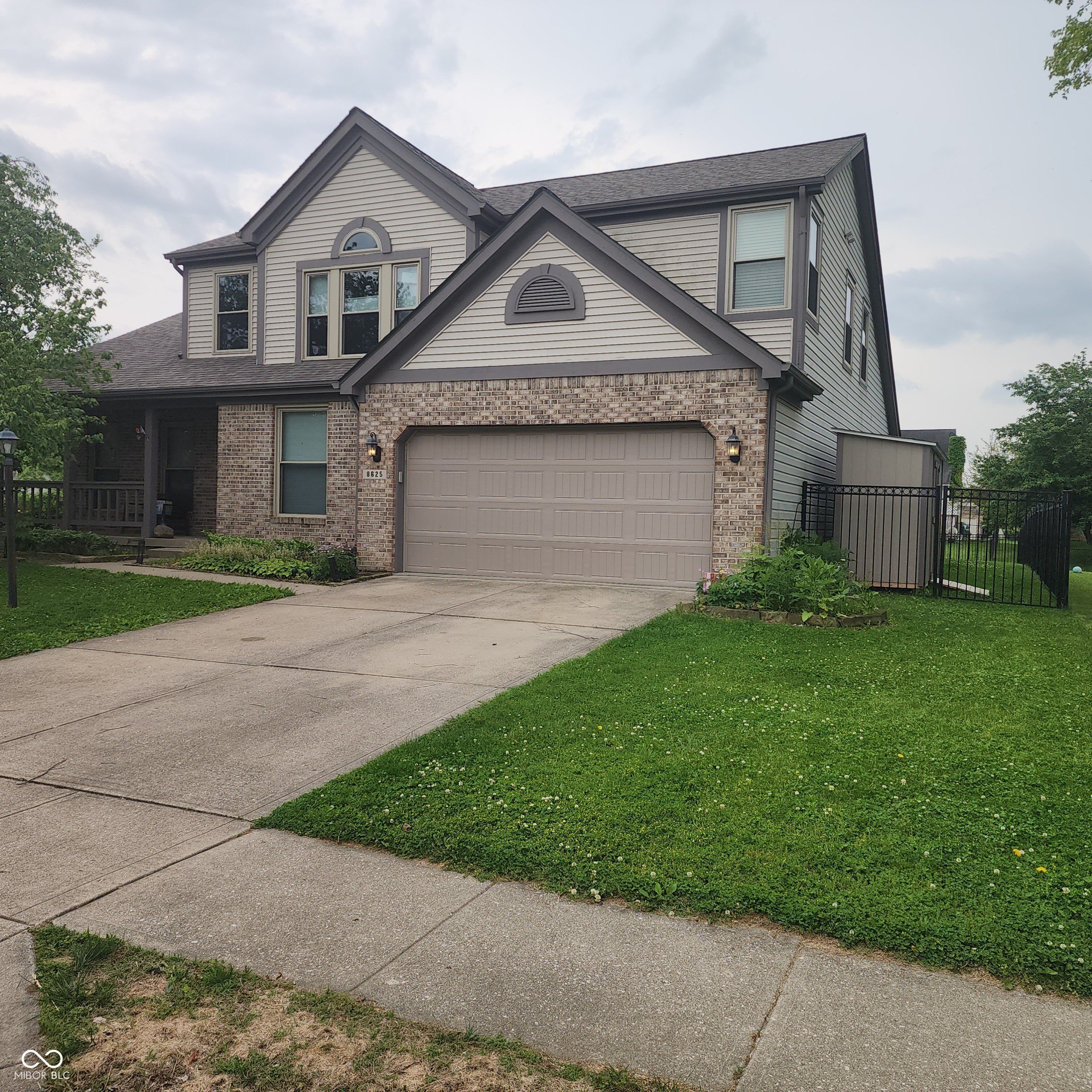 Single Family 3BR 4BA - 8625 Douglaston Court, Indianapolis, IN
