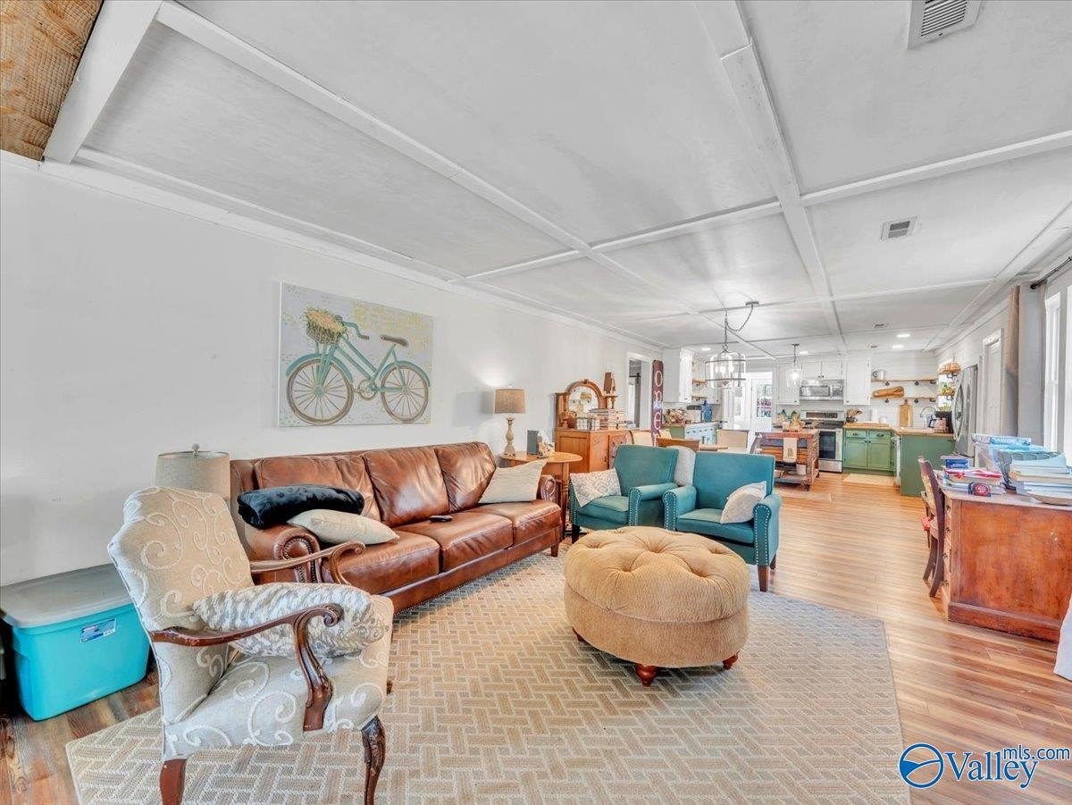 5167 County Rd 608  