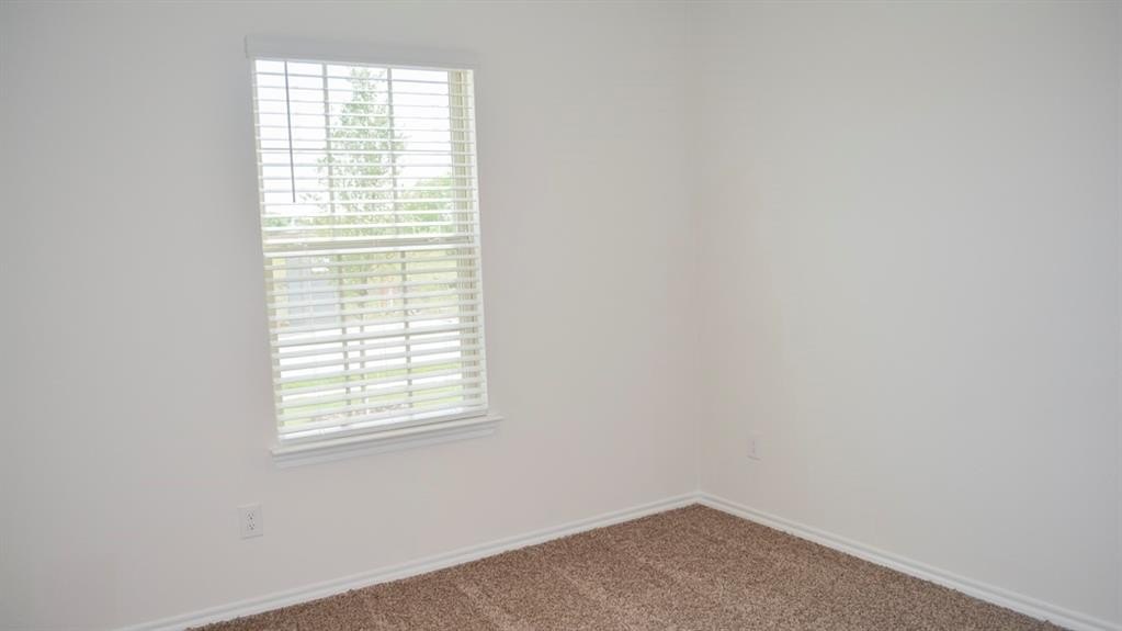 Single Family 3BR 2BA - 2337 Belt Court, Paris, TX