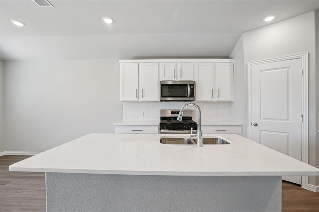 Single Family 3BR 2BA - 2109 Rannoch Street, Sherman, TX