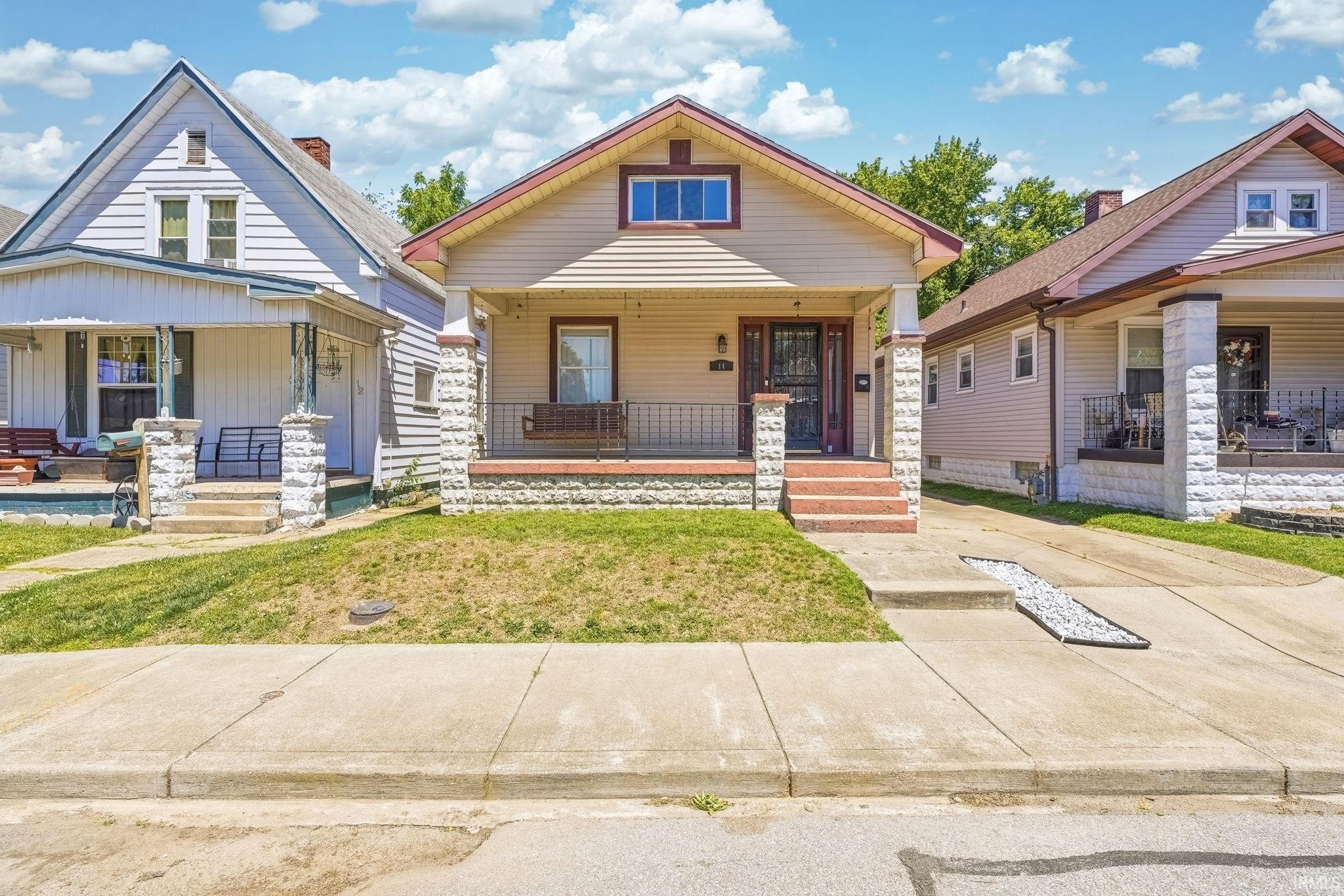 Single Family 2BR 2BA - 14 E Florida Street, Evansville, IN
