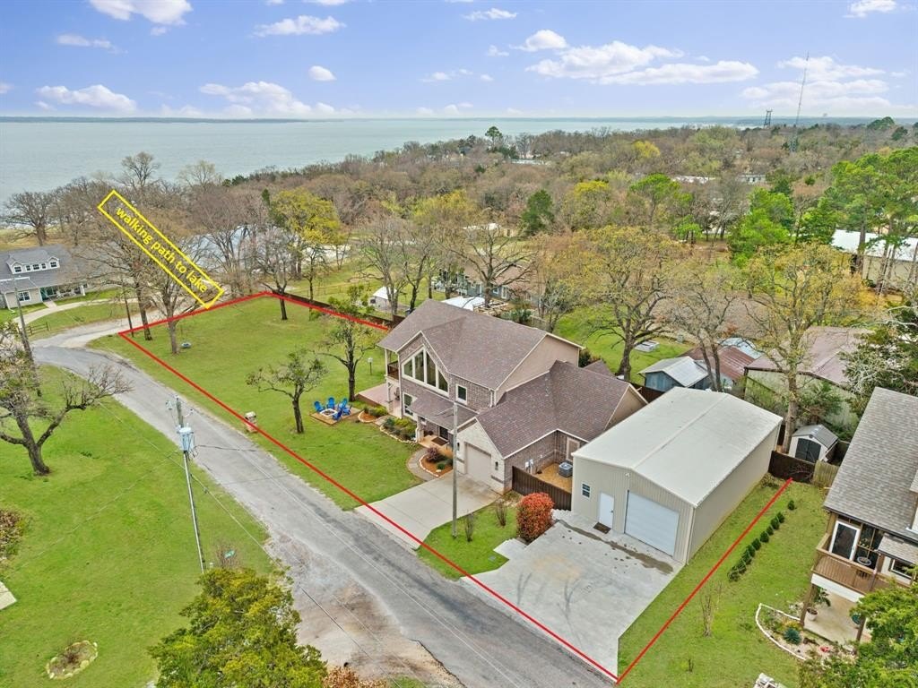 Single Family 3BR 3BA - 120 Coffee Circle, Pottsboro, TX