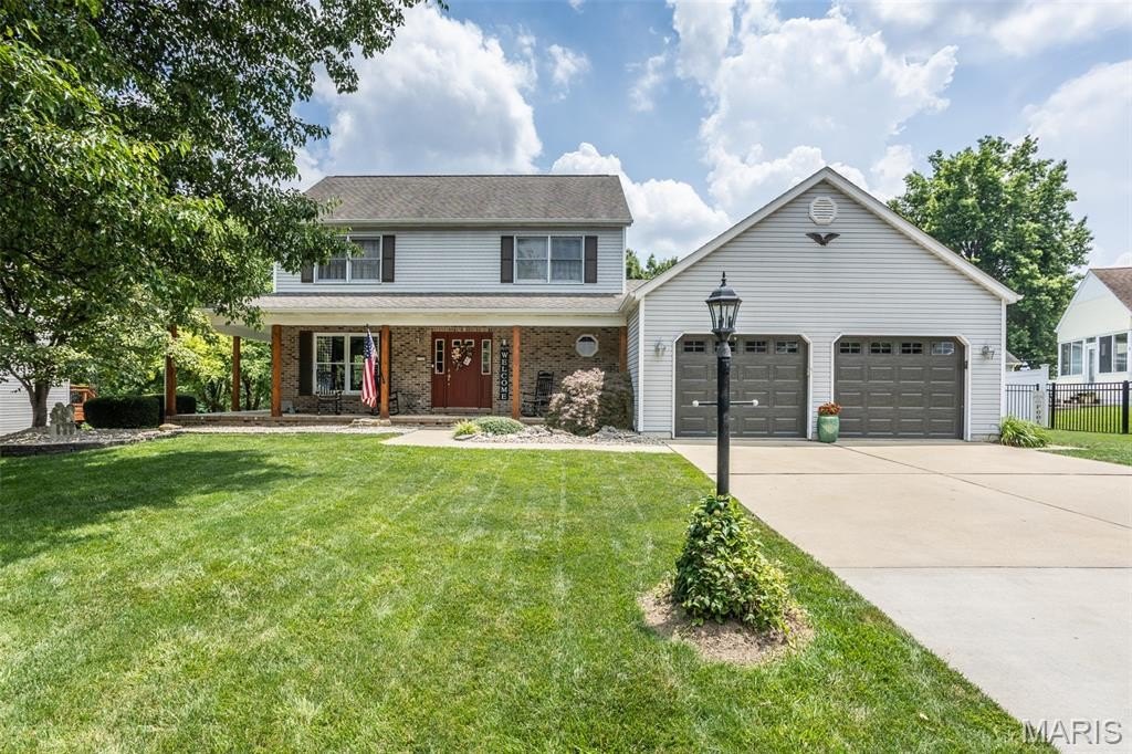 Single Family 3BR 4BA - 1729 Seminole Lane, Godfrey, IL
