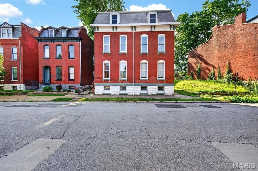 Single Family 3BR 3BA - 3332 Wisconsin Avenue, St Louis, MO
