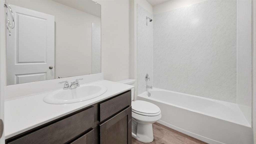 Single Family 4BR 3BA - 3244 Spaulding Drive, Paris, TX