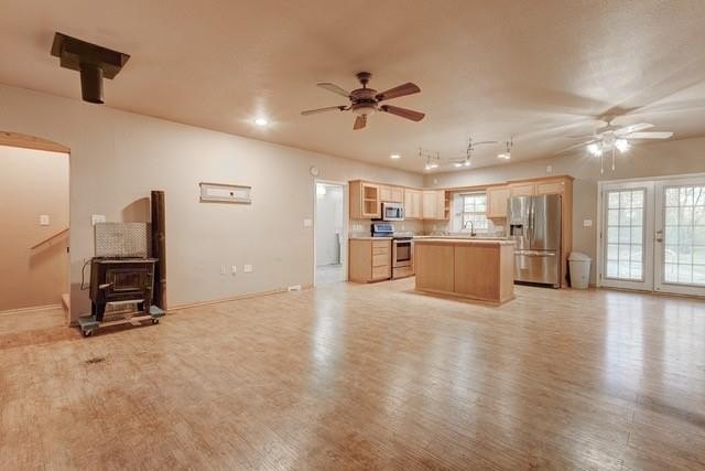 Single Family 5BR 4BA - 1761 County Road 2320, Terrell, TX