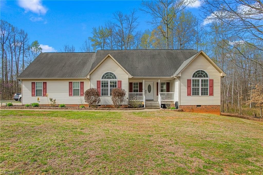 Other 3BR 2BA - 4619 Plantation Manor Drive, Randleman, NC