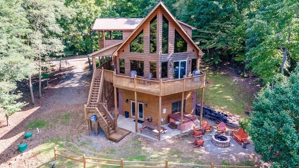 Single Family 3BR 3BA - 192 Oak Ridge Way, Morganton, GA