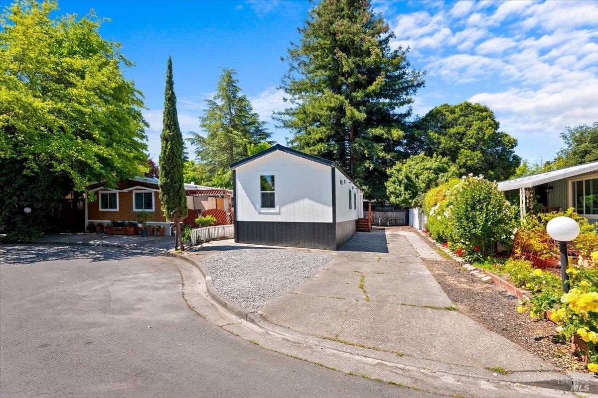 Manufactured Housing 3BR 2BA - 710 Corte Blanco, Rohnert Park, CA