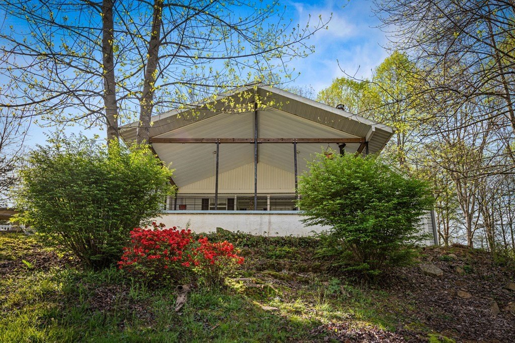 Single Family 3BR 2BA - 108 Forge Mill Estates Drive, Morganton, GA