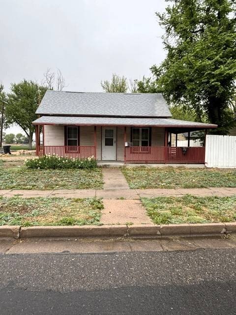 Single Family 2BR 1BA - 310 W 2nd, Yuma, CO
