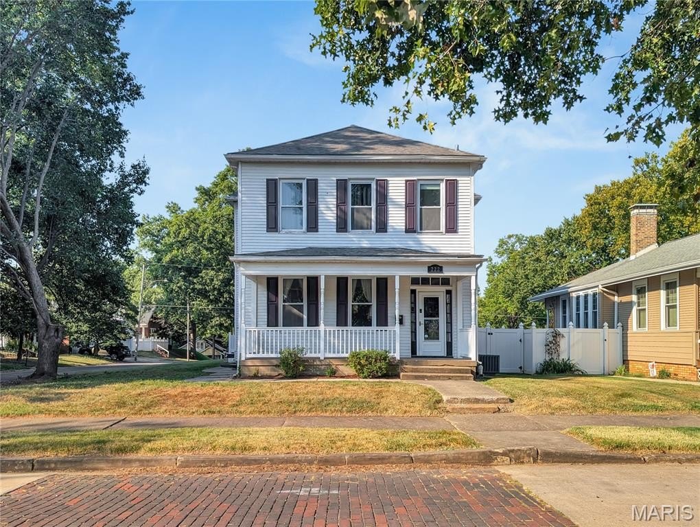 Single Family 3BR 2BA - 222 Wabash Avenue, Belleville, IL