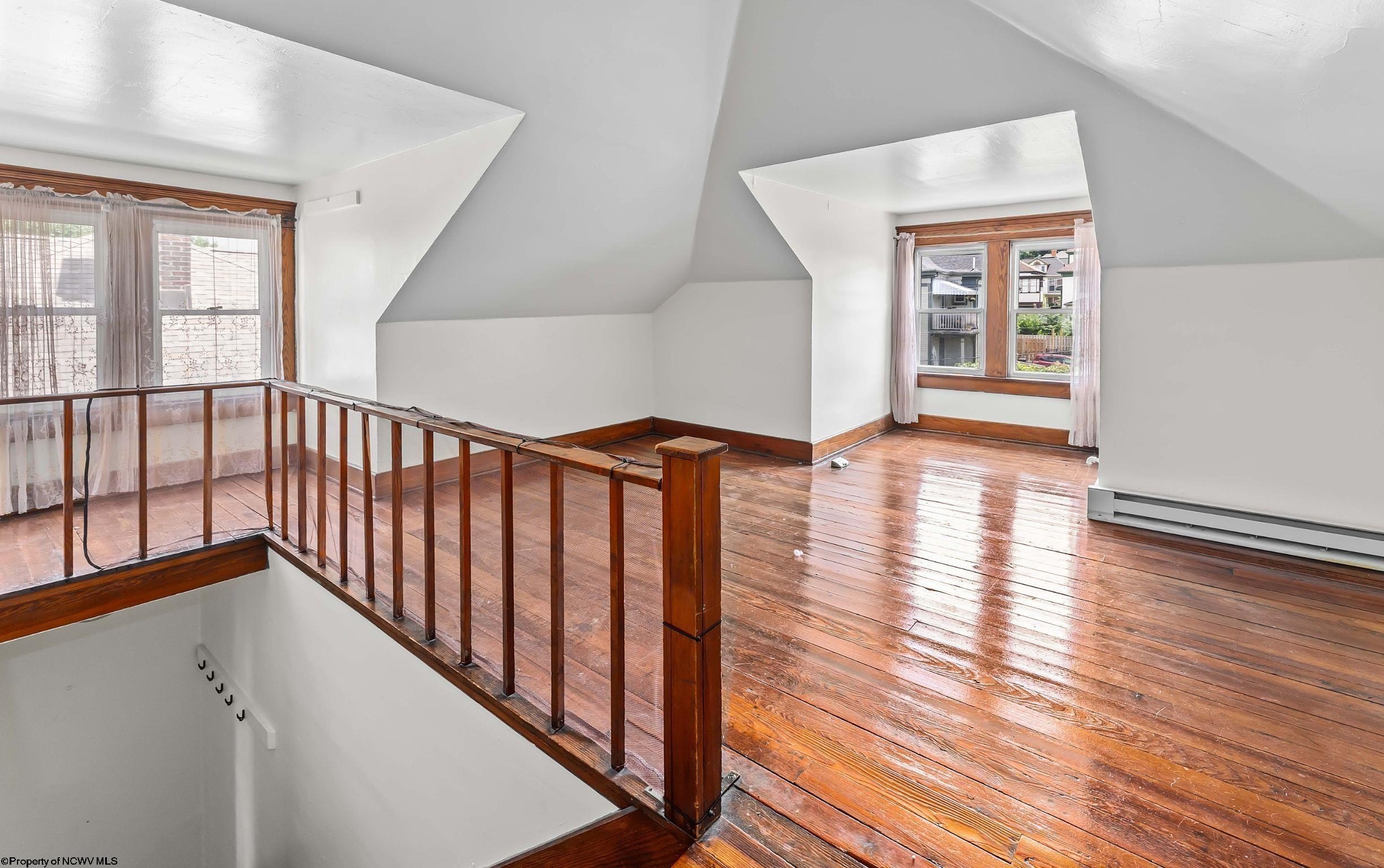 Single Family 3BR 1BA - 227 Hagans Street, Morgantown, WV